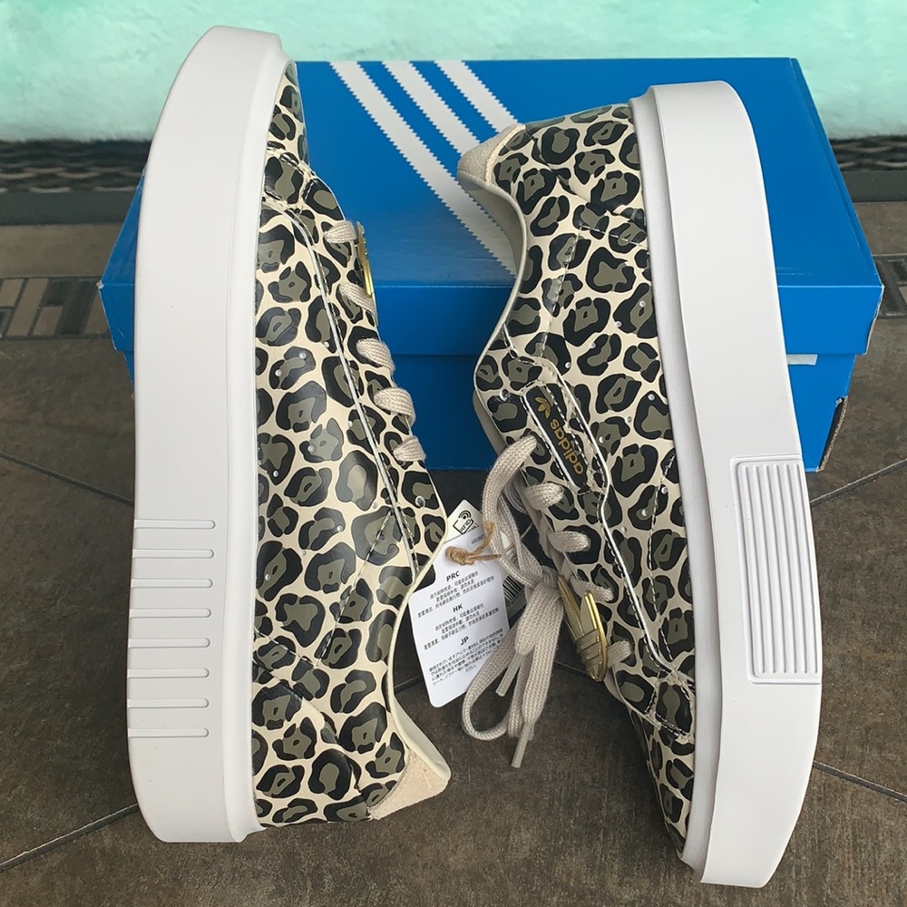ADIDAS SLEEK SUPER WMNS - Picture 12 of 16
